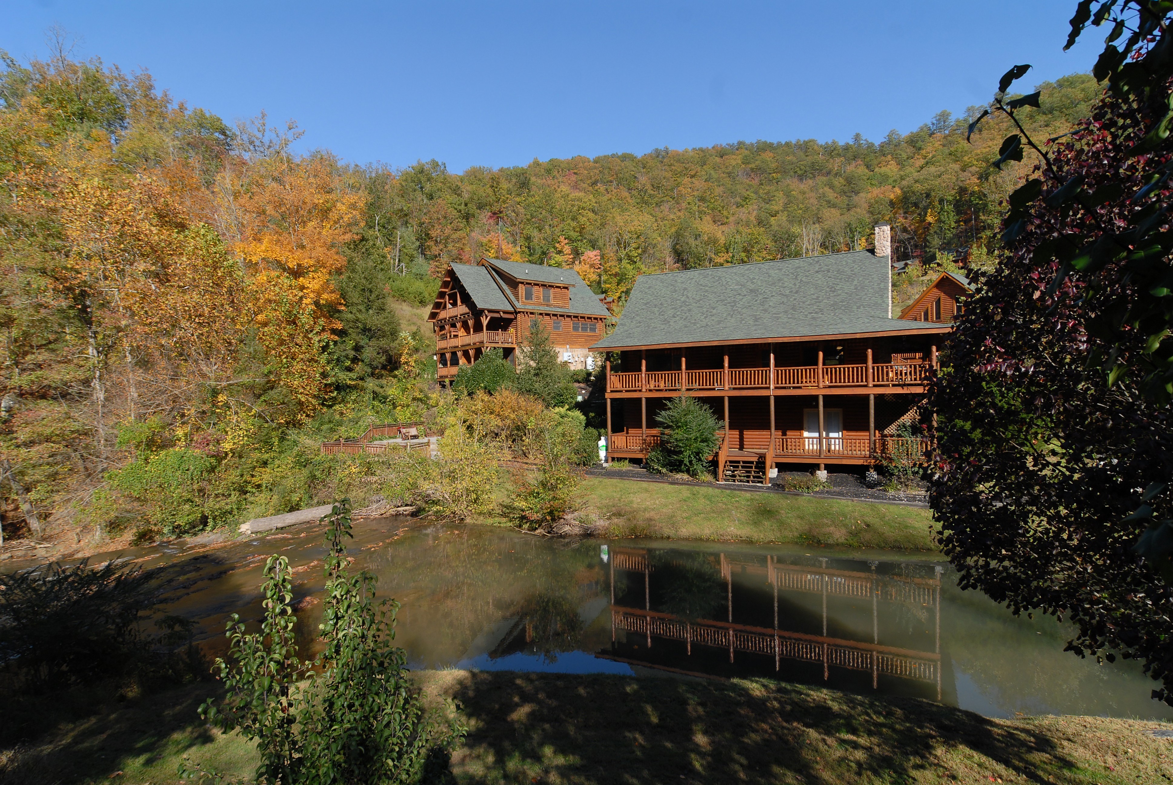 What a peaceful setting as the cabin overlooks the river