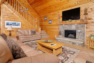 Pigeon Forge Cabin with a Flat Screen Tv and a Large Kitchen Area