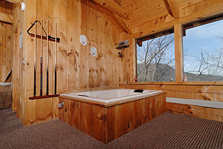And, who doesn't want a 2 person whirlpool with excellent mountain views ?