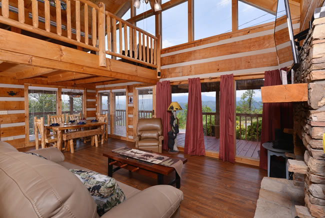 Pigeon Forge One Bedroom Plus Loft Mountain View Cabin Rental