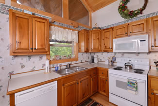 Pigeon Forge Cabin Rental Fully Equipped Kitchen-Great For a Group Getaway