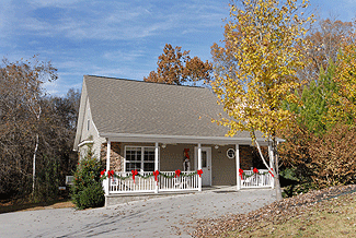 Pigeon Forge Chalet located on the Little Pigeon River located only a mile off of the main parkway in Pigeon Forge
