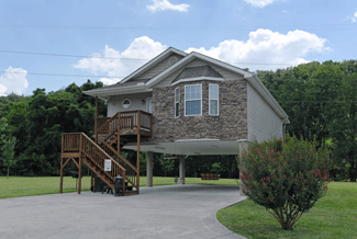 Tennessee Vacation Cottage Rental with Covered Parking