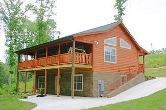 Convenient Pigeon Forge Vacation Cabin Rental