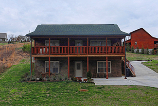 Vacation Four Bedroom Cabin Rental