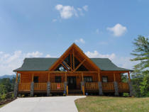 Pigeon Forge Deluxe Four Bedroom Cabin with Great Smoky Mountain View