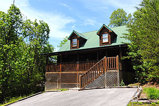 Convenient Vacation Cabin Rental in Pigeon Forge