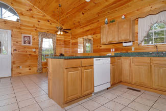 fully equipped kitchen with dishwasher