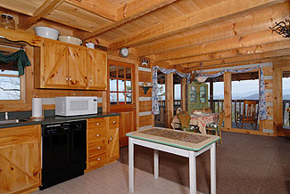 Nice large kitchen and dining area