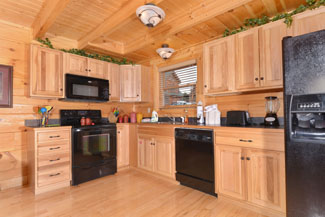 Pigeon Forge Cabin Rental with a Fully Equipped Kitchen