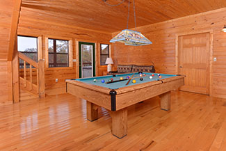 Pigeon Forge Three Bedroom Cabin Rental Gameroom Area