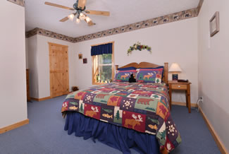 Pigeon Forge Lower Level Bedroom Cabin Rental