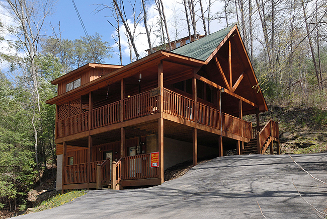 American Dream - Pine Haven 373 - Pigeon Forge Chalet Rental