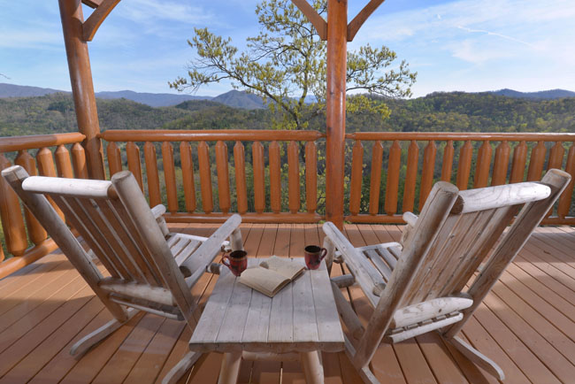 Tuck Yall In-1 Bedroom Plus loft Cabin Rental-The Preserve Resort