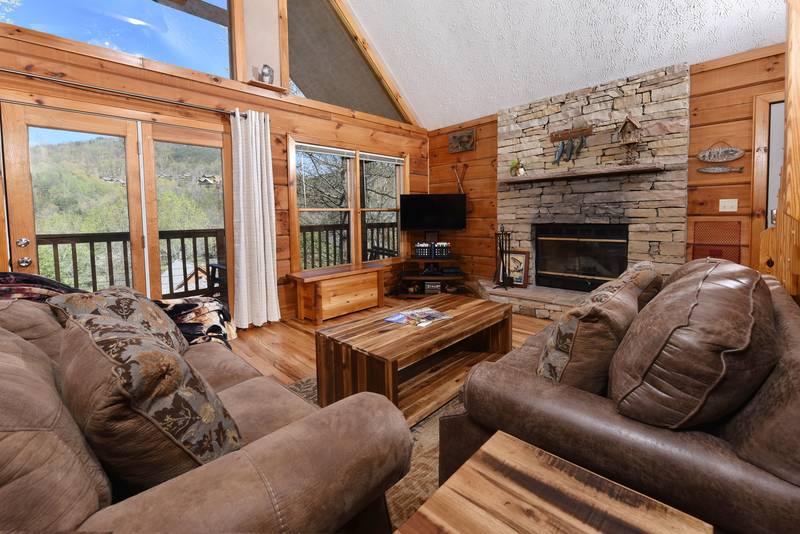 Pigeon One Bedroom Plus Loft Cabin Rental Pool Table Foosball