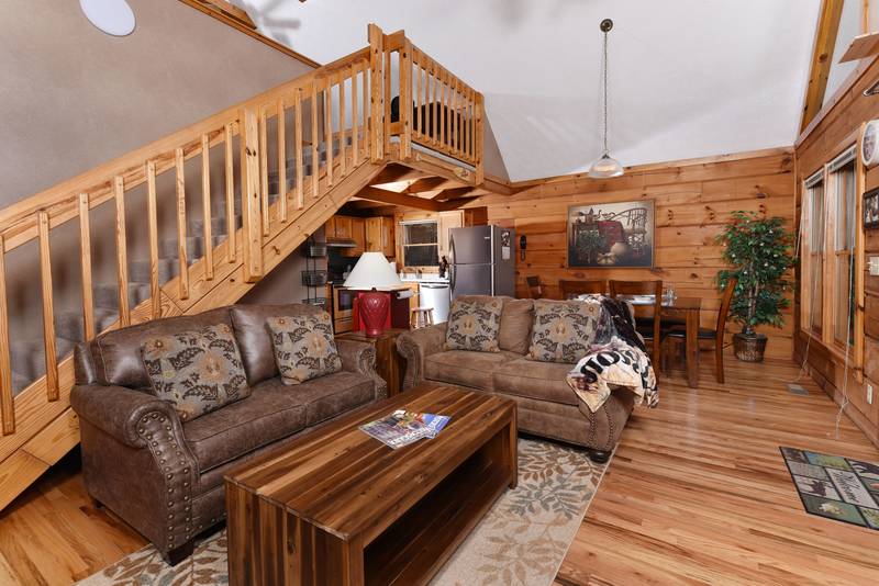 Pigeon One Bedroom Plus Loft Cabin Rental Pool Table Foosball