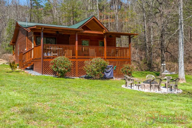 Bear Run covered back deck