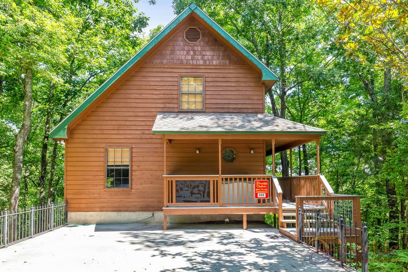 Pigeon Forge Three Bedroom Cabins Outdoor Swimming Pool Access Hot