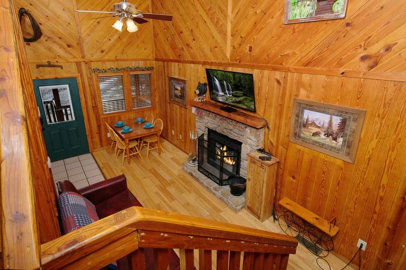 Pigeon One Bedroom Plus Loft Cabin Rental Pool Table Foosball