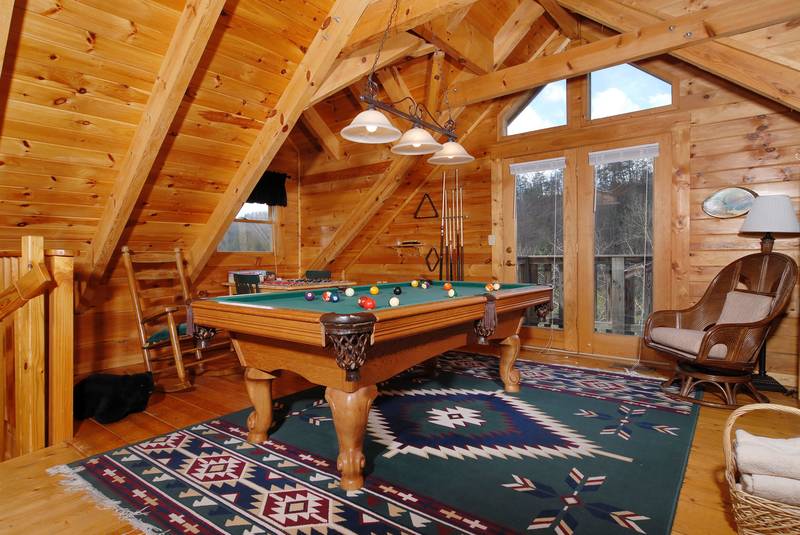 Pigeon Forge Cabin With Gameroom