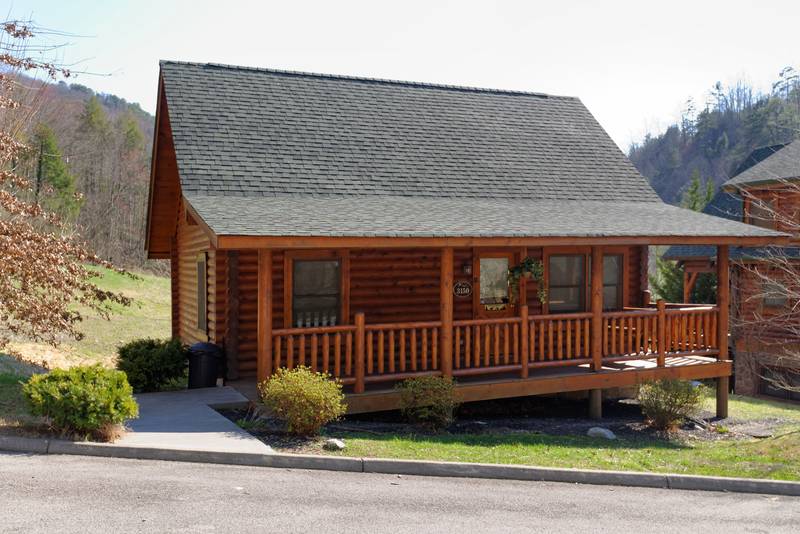 moose inn - 2 bedroom cabin rental - smoky mountain ridge - pigeon