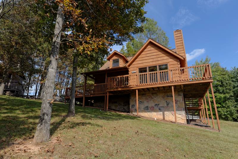 Country Pines Owl's Nest 915 Two Bedroom cabin rental in Pigeon