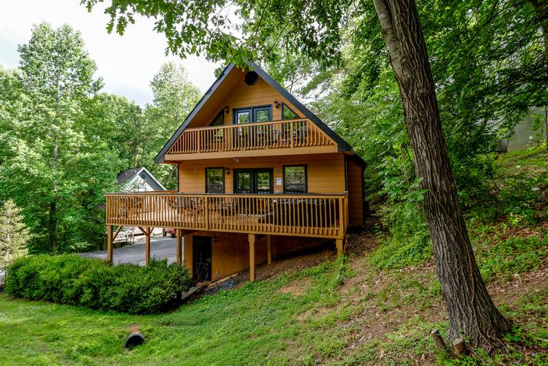 SMOKY MOUNTAIN DREAM Woodridge 2 Bedroom Pigeon Vacation Cabin Rental