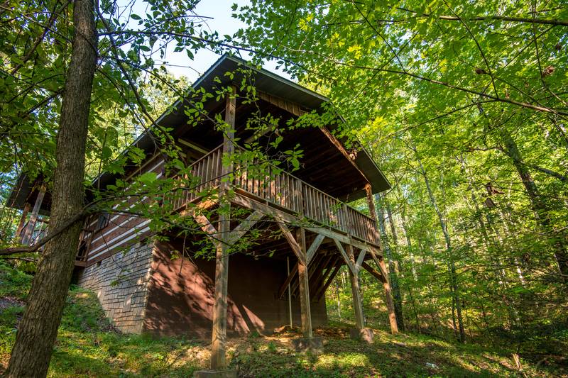 Pigeon Forge Studio-One Bedroom Cabin Rental-Secluded ...