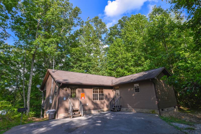 Jennifer S Pigeon Forge Two Bedroom Secluded Cabin Rental With