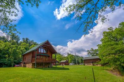 River Cabin located in the Riverport Subdivision