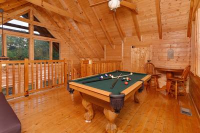 River Cabin upper level open loft