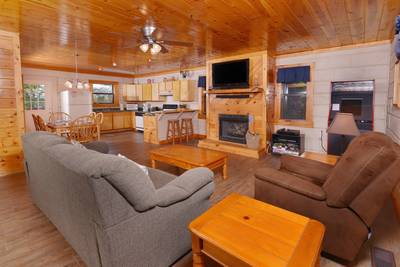 Serenity Ridge living room with seasonal gas fireplace