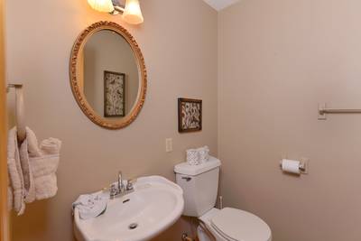 Allen's Hideaway half bath