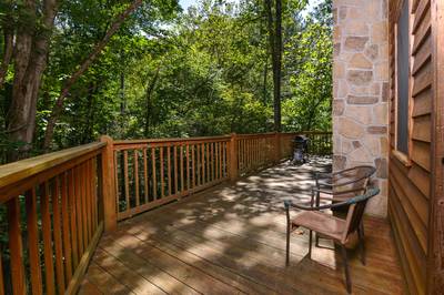 Deer to Dream main level side deck