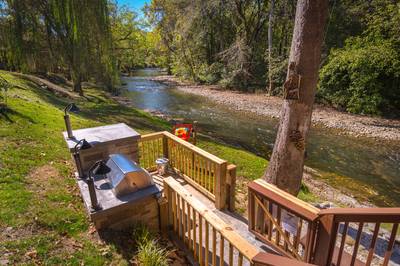 Crystal Waters lower level deck with charcoal grill