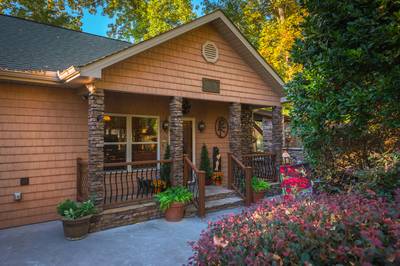 Crystal Waters covered entry deck