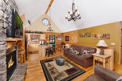 A Beary Good Time Living Room