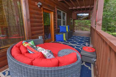 Antler Run wrap around deck with sitting area