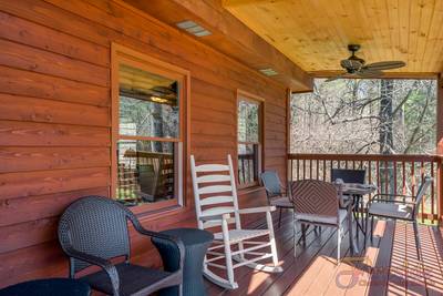 Bear Run covered back deck