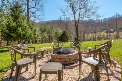 Bear Run outdoor fire pit