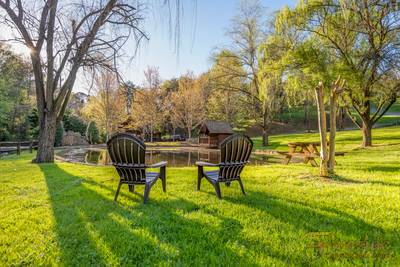 Cabins at the Crossing fishing pond