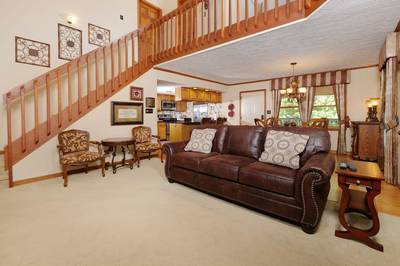 Adele's Retreat living room and dining area