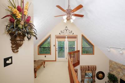 Adele's Retreat - Upper Level Loft Area