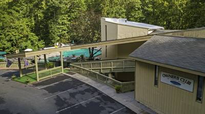 Gatlinburg Cabin Rental Chalet Village Club House