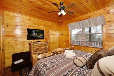 Antler Run bedroom one with king size bed