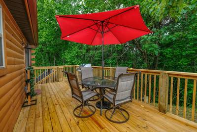 Dreams Come True back deck with table and chairs