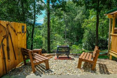 S'more Family Fun - Outdoor fire pit