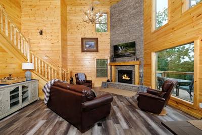 Wild Heart Lodge - Fully Furnished Living Room