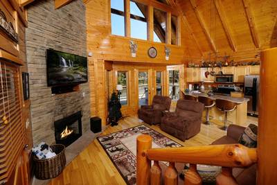 River Livin living room with 2 recliners