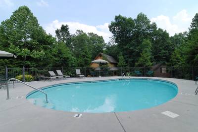 Woodridge Village Swimming Pool